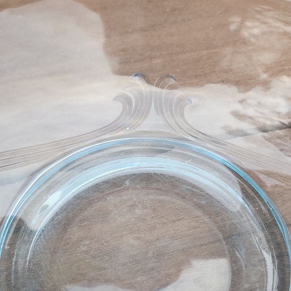 Elegant Blue Glass Serving Bowl*** - Picture 6 of 6